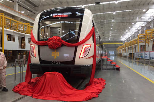 鄭州中車地鐵下線